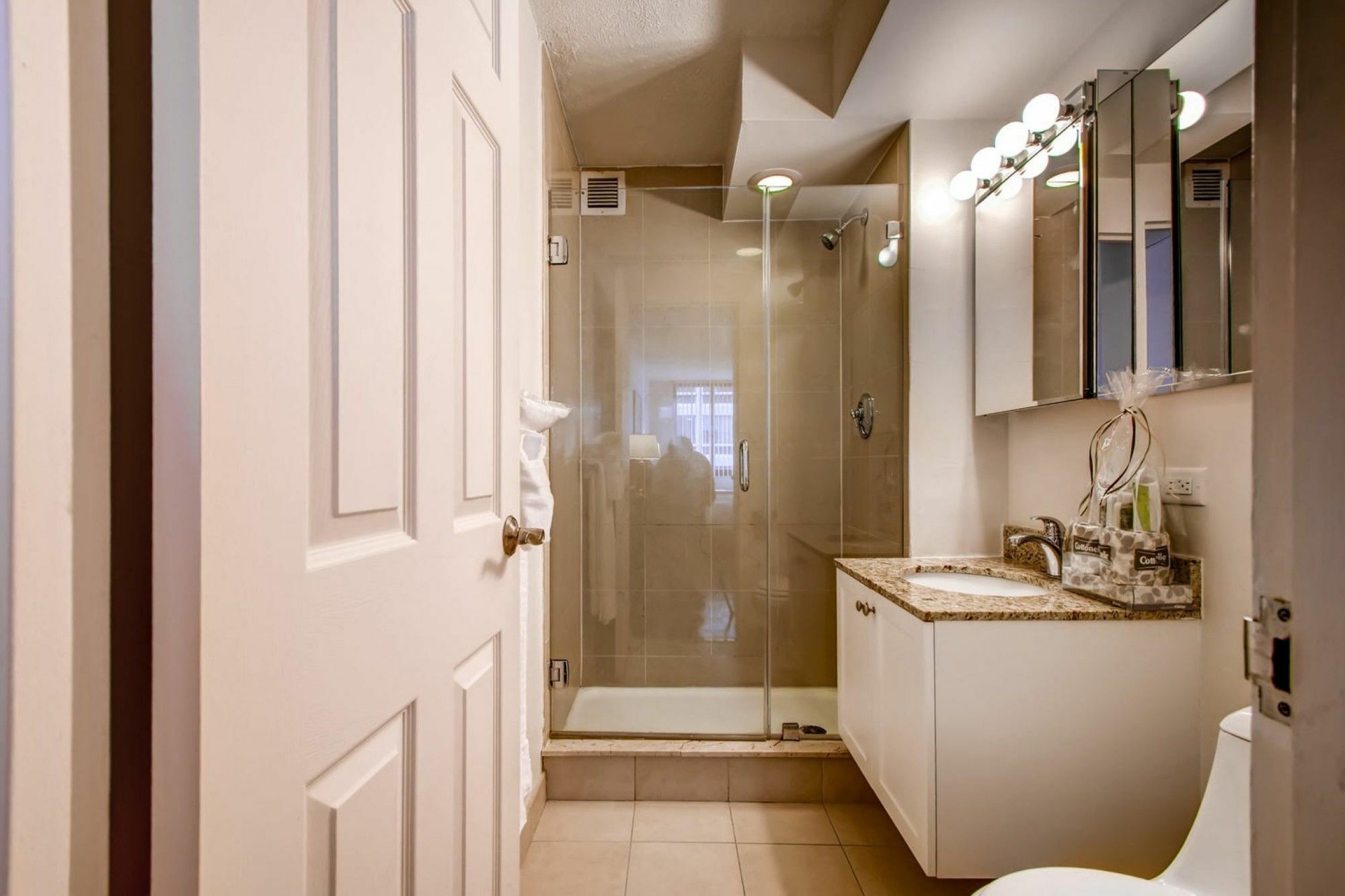 Global Luxury Suites At The Commonwealth Boston Exterior foto
